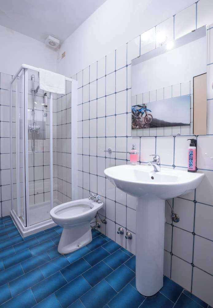 Standard Single Room photo 2