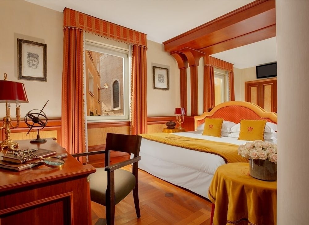 Superior Room - Photo 1