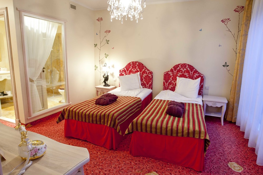 Standard Room - Photo 2