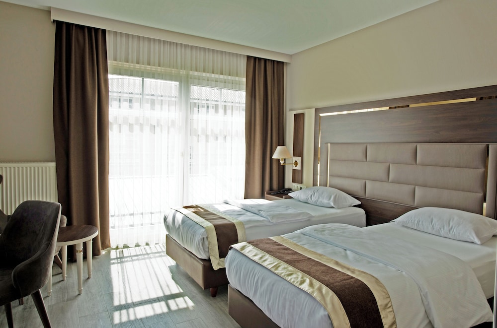 Comfort Twin Room