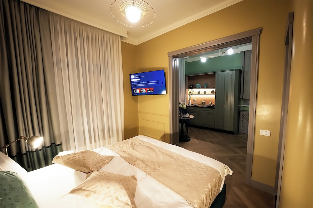 Room 2