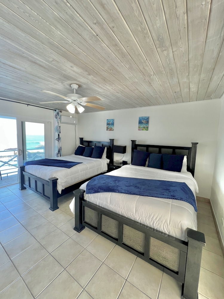 Standard Double Room, 2 Queen Beds, Ocean View, Beachfront