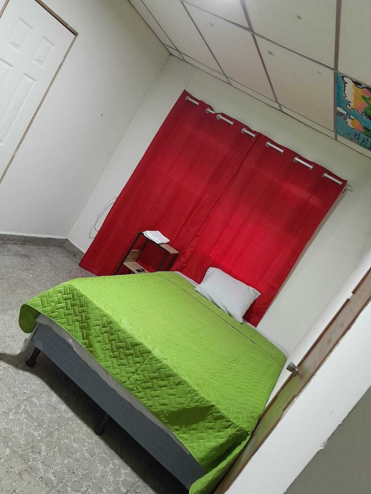 Basic Room photo 2