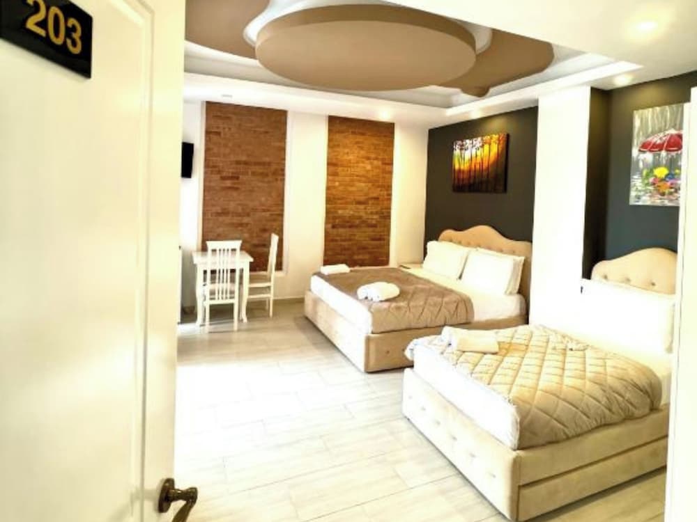 Superior Triple Room photo 1