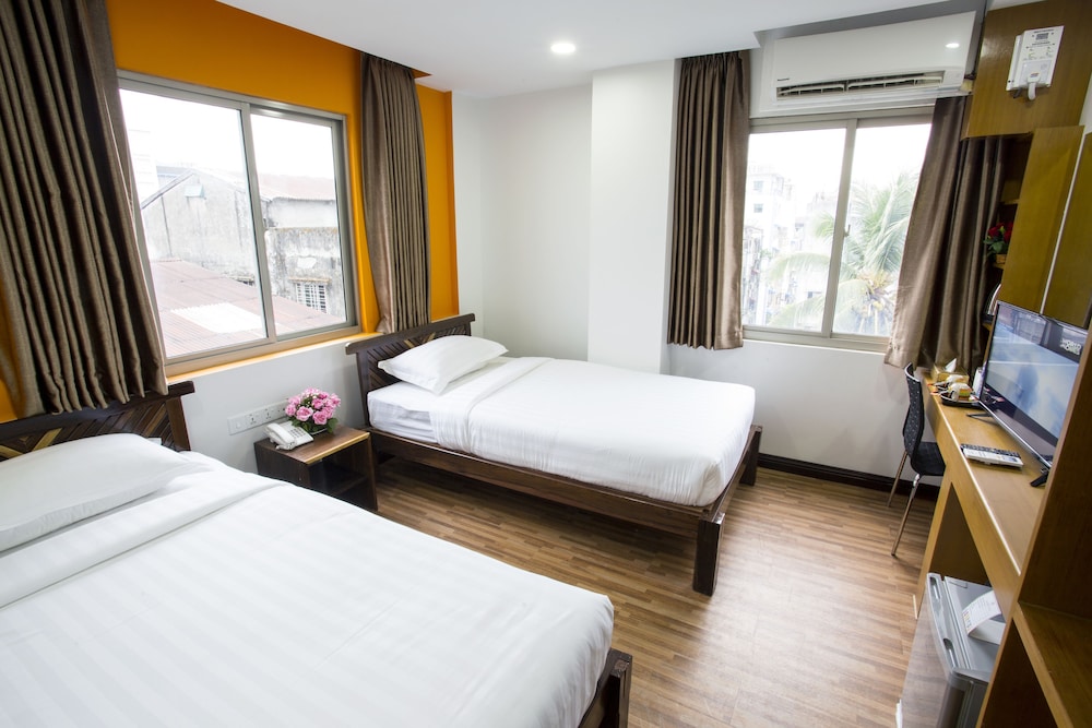 Superior Twin Room photo 2