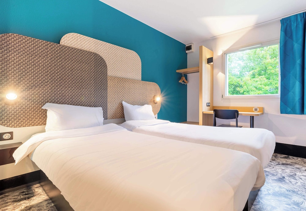 Twin Room - Photo 1