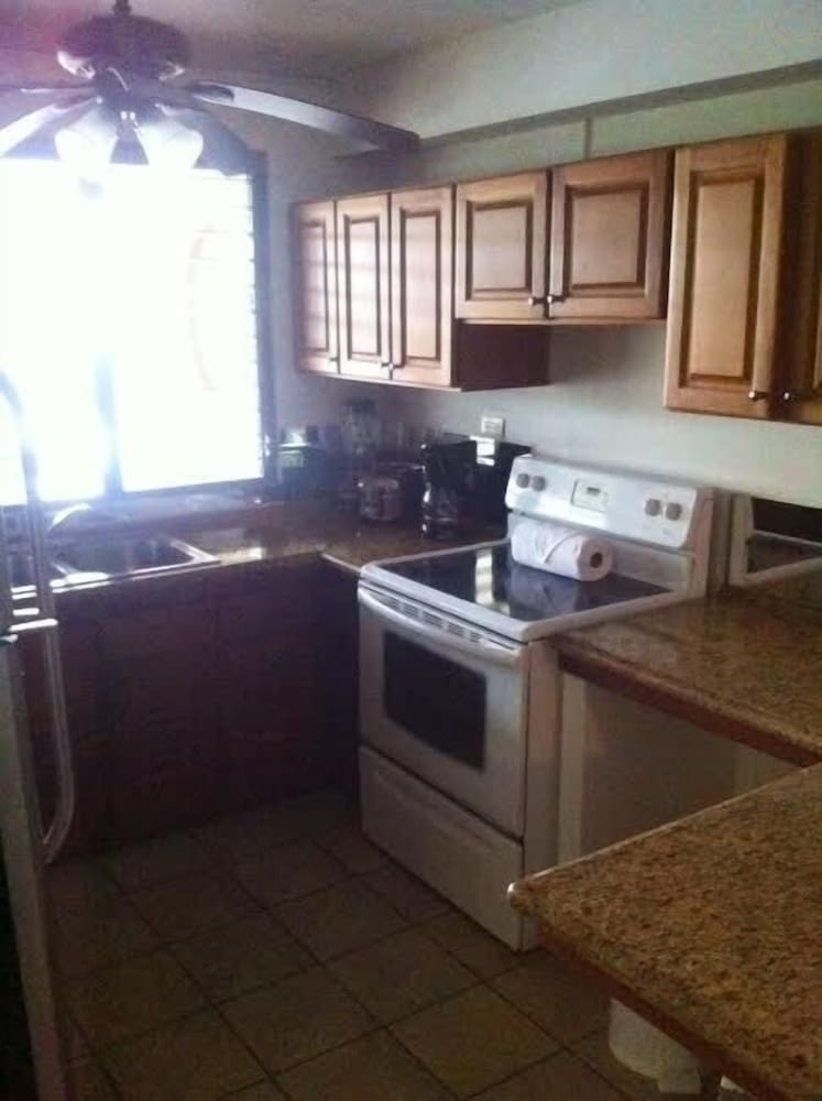Condo, 2 Bedrooms (B1) photo 1