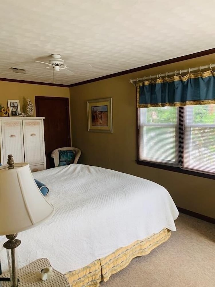 House, 3 Bedrooms photo 1