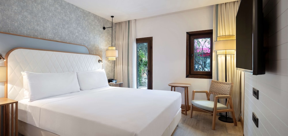King Deluxe Room