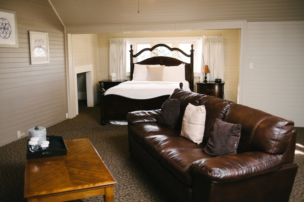 Penthouse, 2 Queen Beds