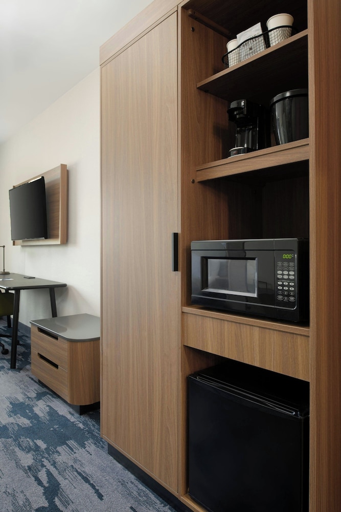 Suite, Multiple Beds - Photo 2