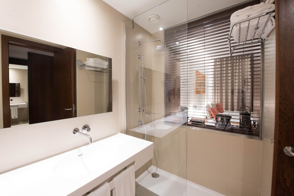 Junior Suite (Single Use)