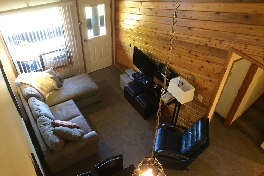 Condo, 1 Bedroom (With Loft Unit 312)