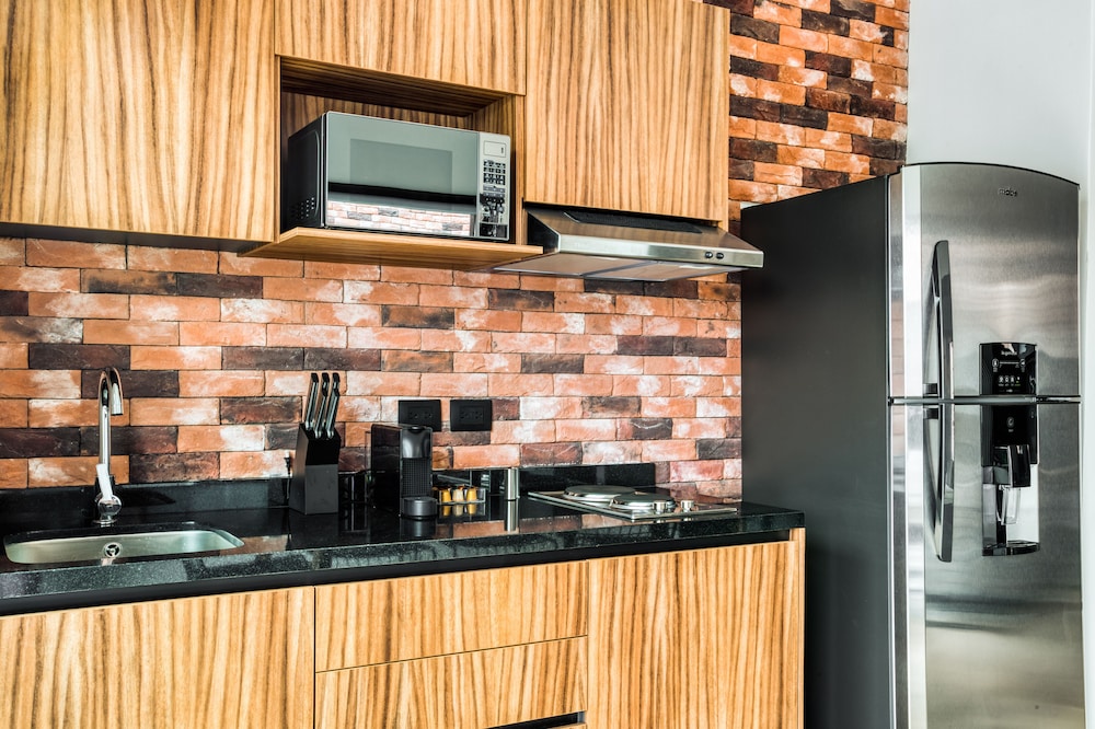 Penthouse with a Private Terrace - Photo 3