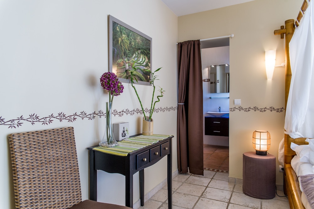Adjoining Rooms photo 3