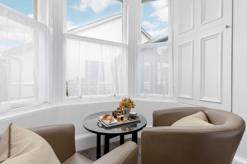 Superior Quadruple Room, Ensuite, Garden View photo 2