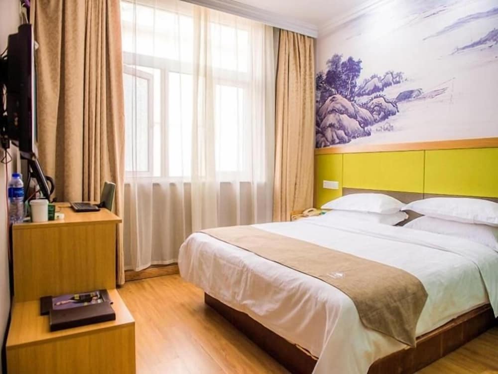 King Room，1.8m bed，special offer photo 1