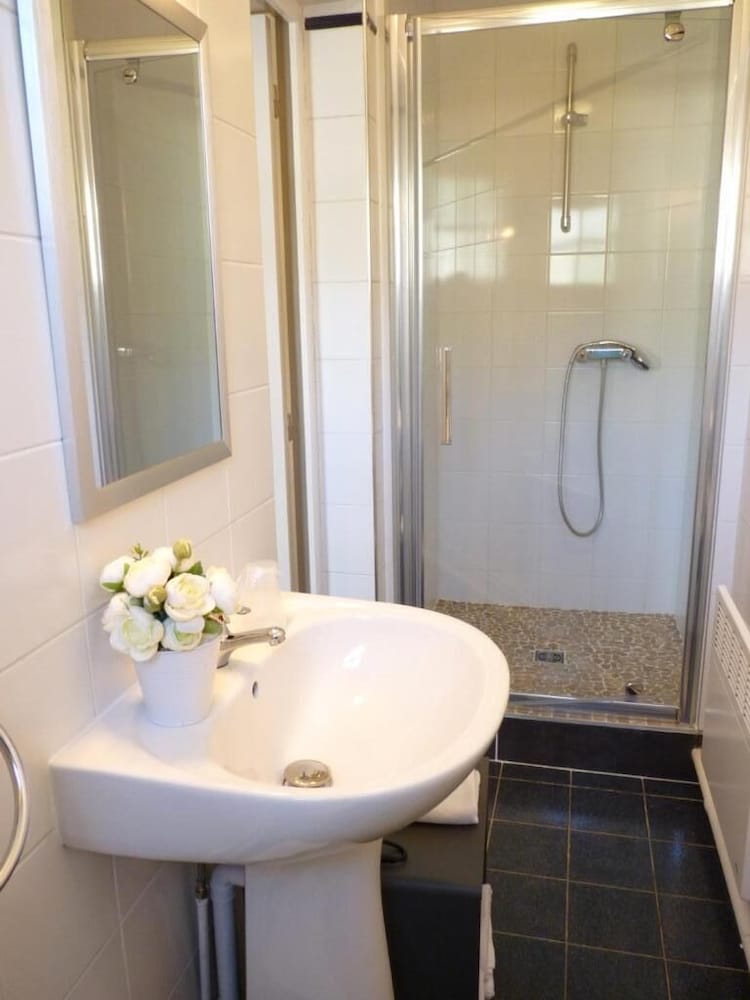 Classic Triple Room photo 2