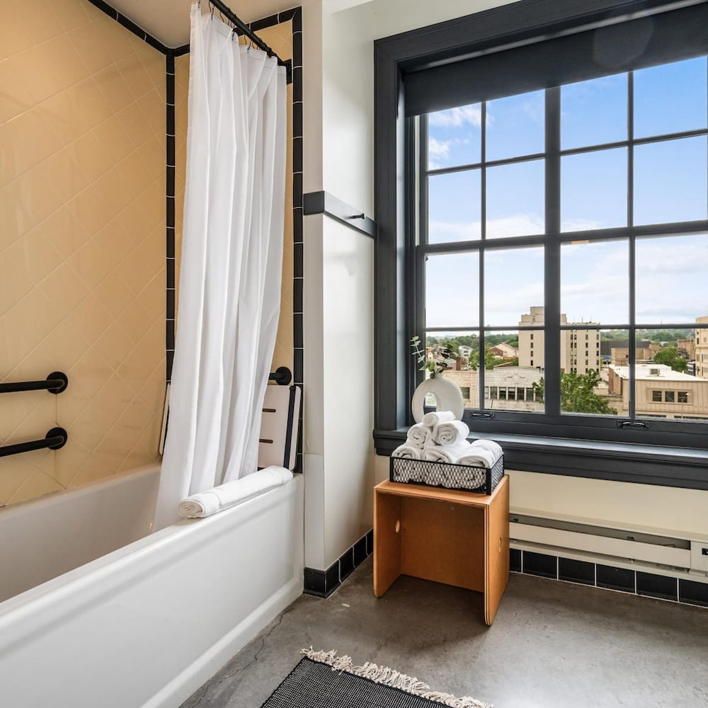 Kasa Accessible Studio in the Heart of Steel City The Maverick, Bild 29
