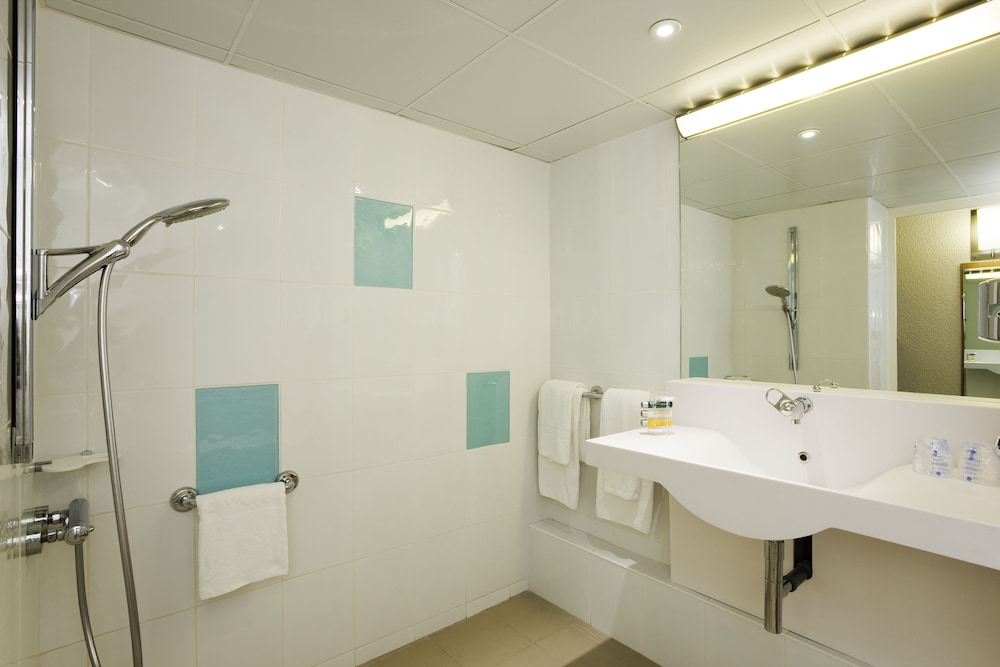 Superior Room, 1 Double Bed with Sofa bed - Photo 5