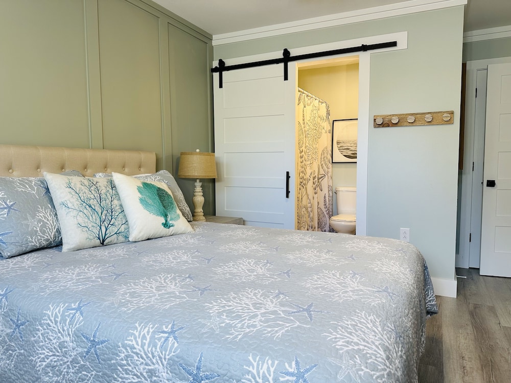 Luxury Condo, 2 Bedrooms