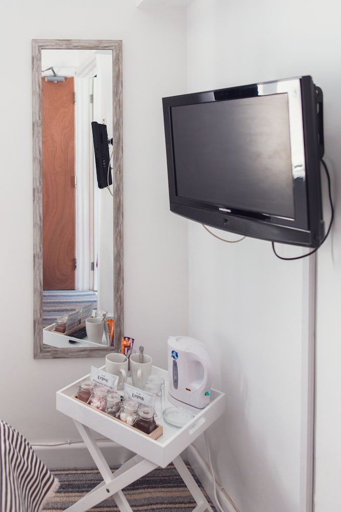 Double Room (Small) photo 3