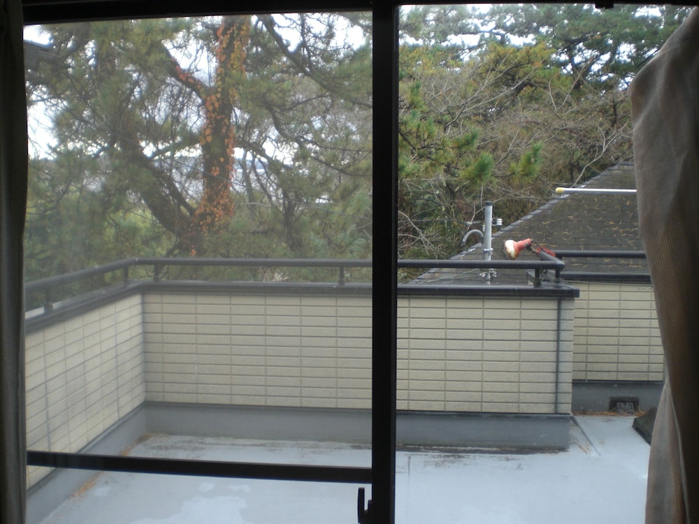 Standard Triple Room, Non Smoking - Photo 4