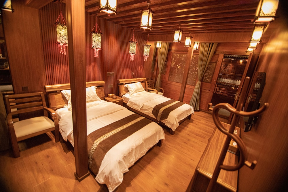 Signature Twin Room, 2 Twin Beds photo 2
