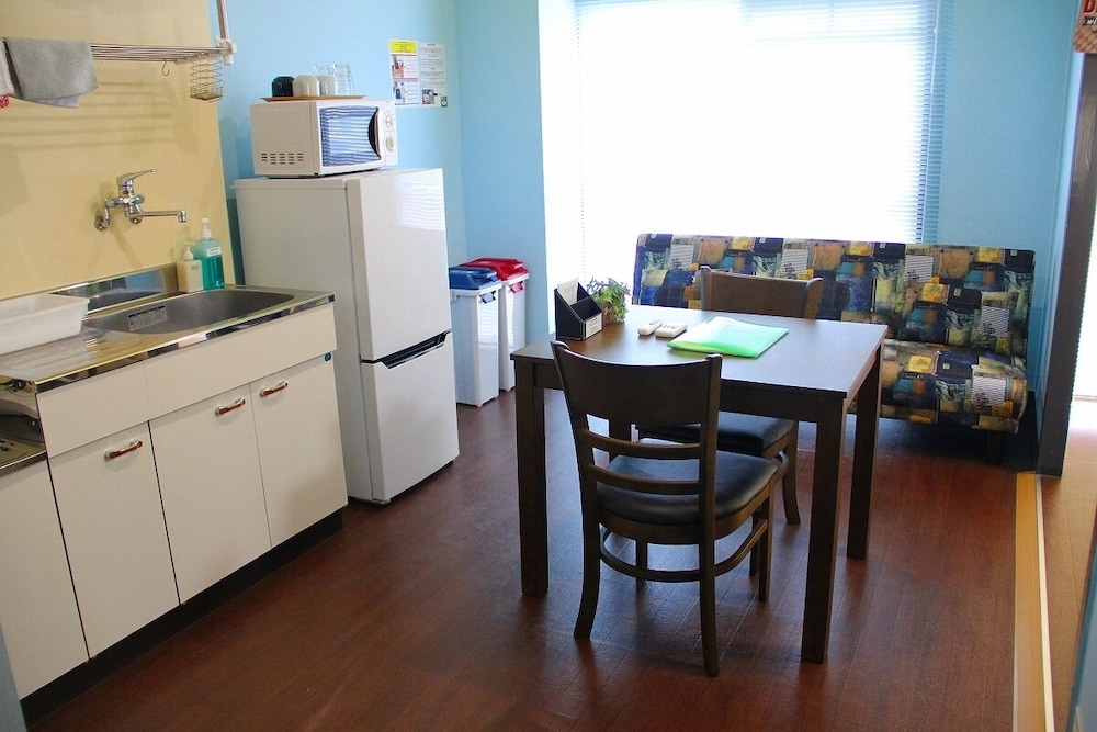 402 - Photo 4