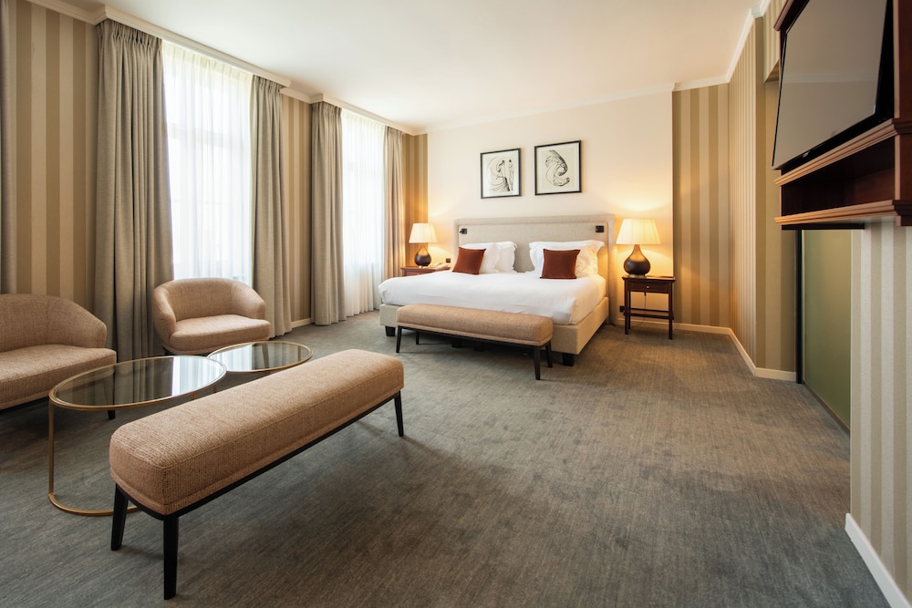 Deluxe Junior Suite