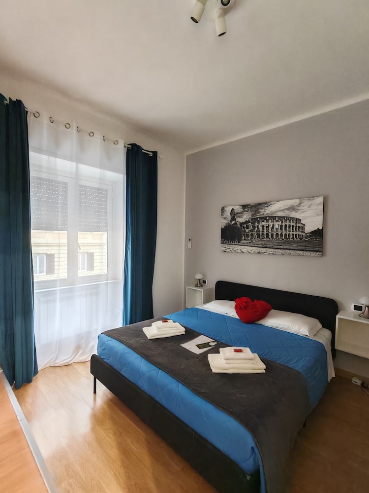 Double Room (Blue) photo 1