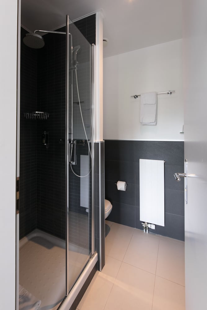 Double Room, Balcony, Partial Lake View - Photo 4