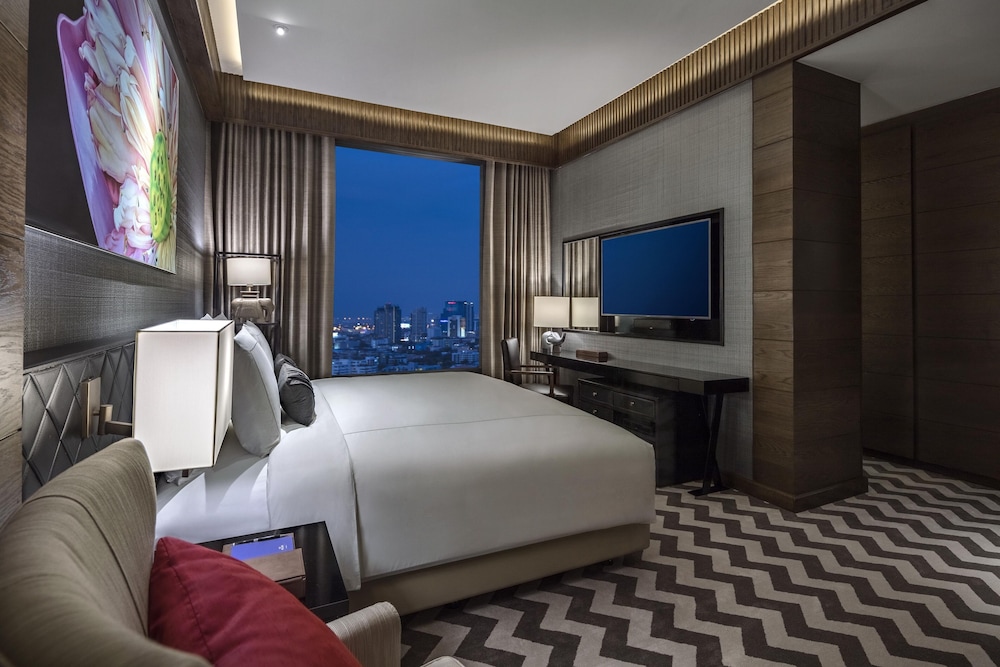 Ayutthaya Suites photo 3
