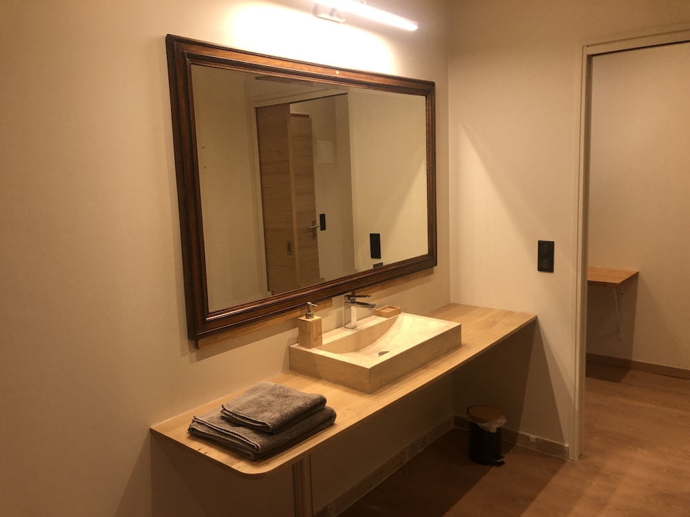 Superior Double or Twin Room - Photo 4