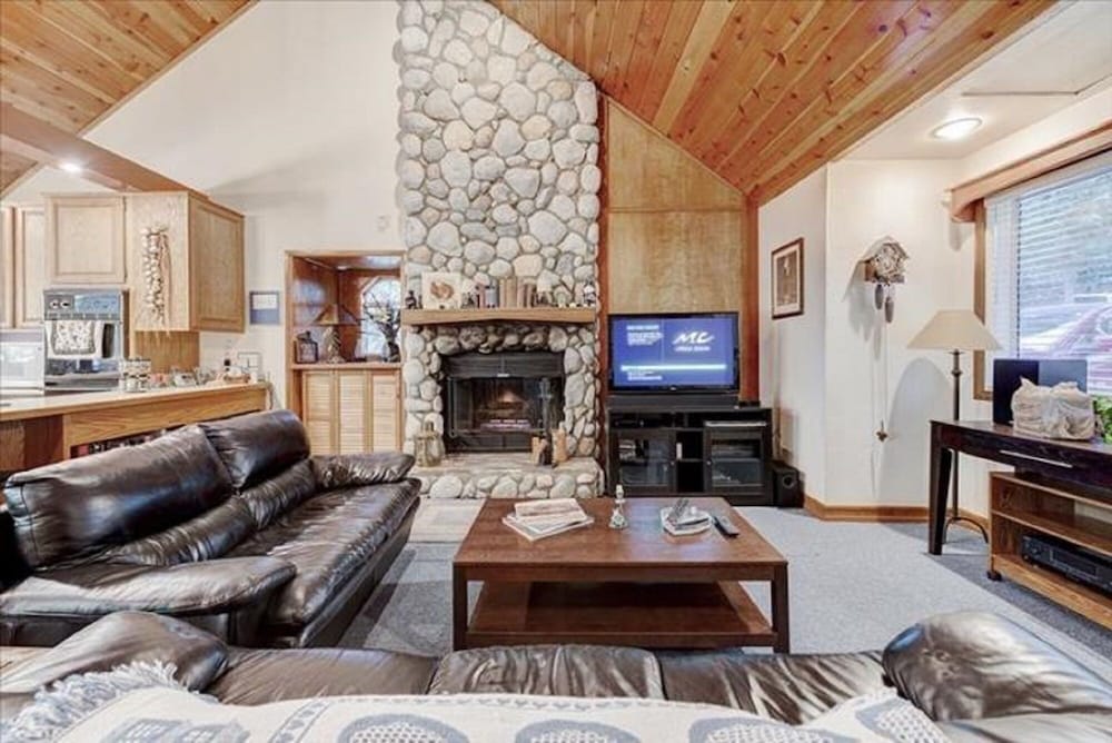 House, 3 Bedrooms photo 1