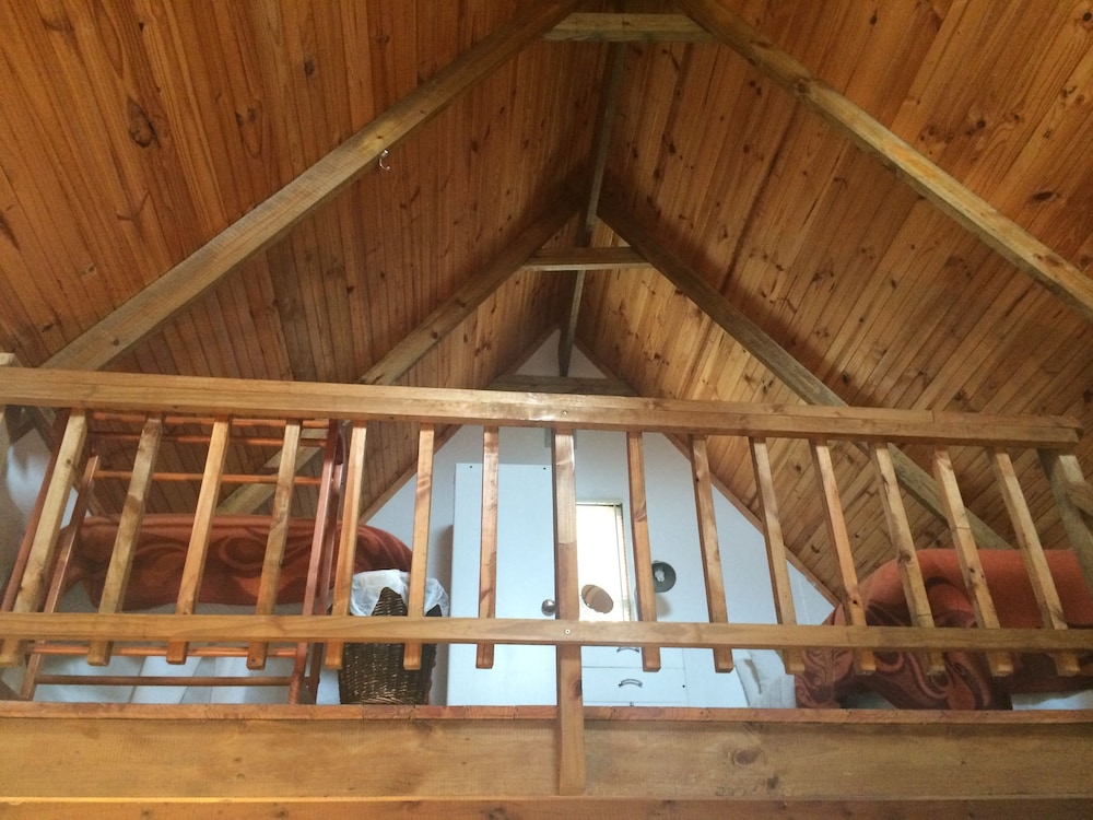 Cabin Thorntree