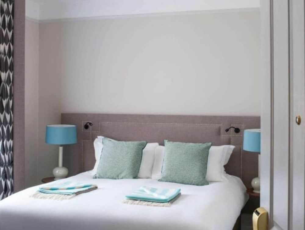 Classic Double Room, 1 Queen Bed, Ensuite - Photo 4