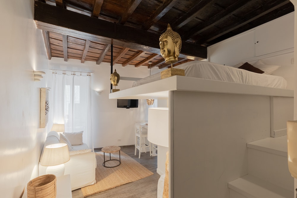 Luxury Apartment