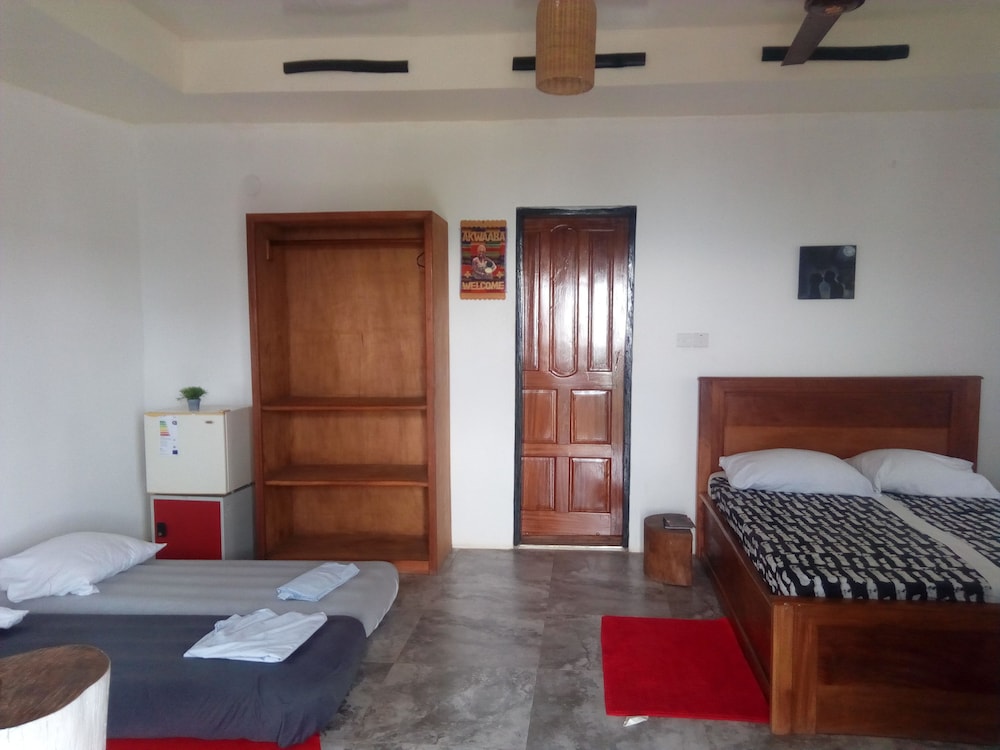 Economy Chalet, Multiple Beds, Private Bathroom, Mountainside photo 2