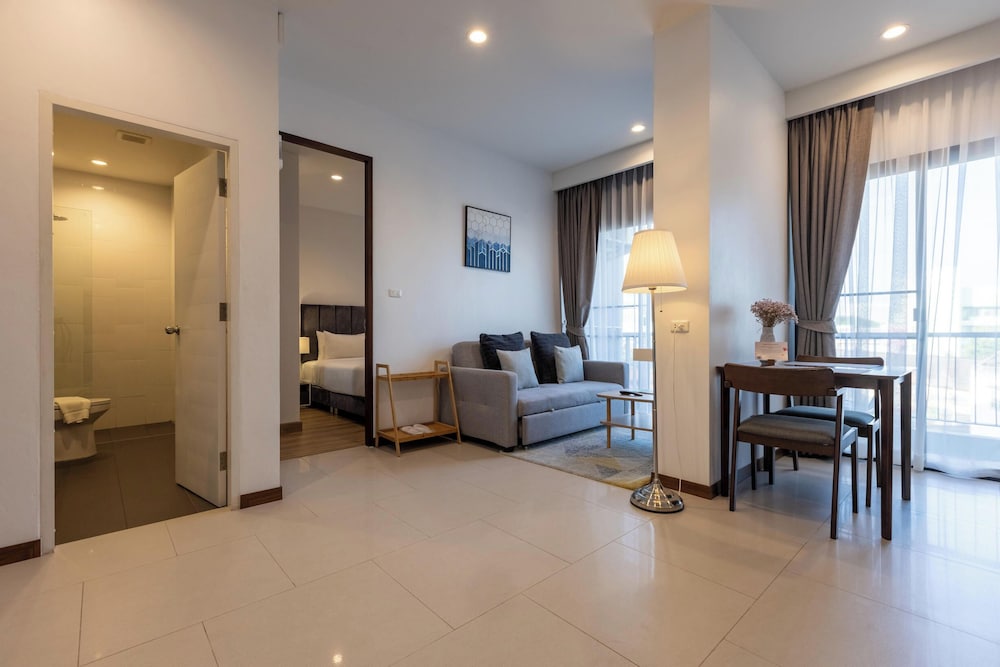 Suite with Balcony