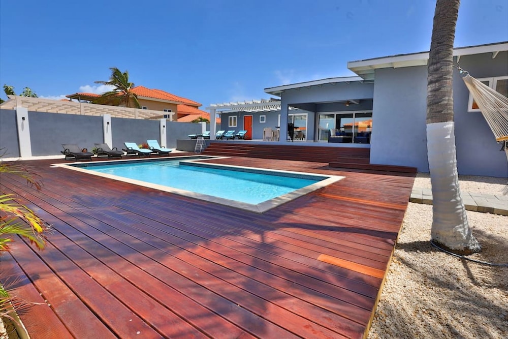 Villa photo 3
