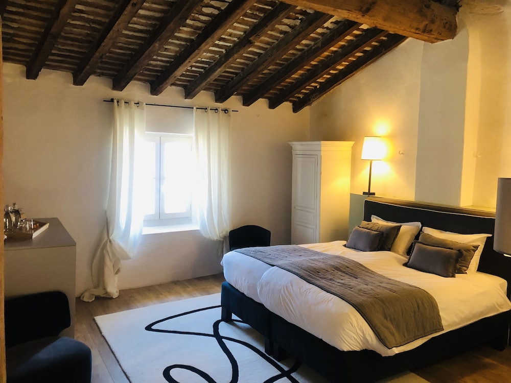 Comfort Double or Twin Room, Non Smoking, City View