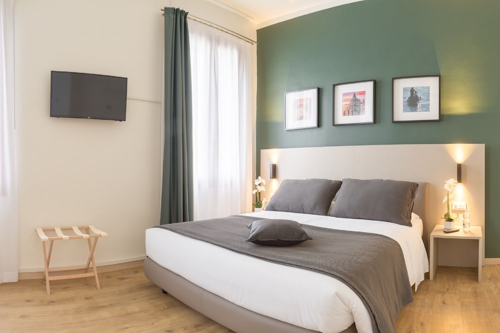 Deluxe Room, 1 Bedroom, Grand Canal View photo 1