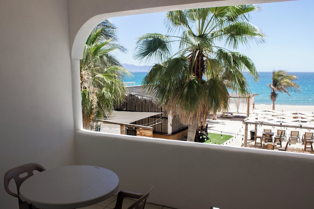 Premium Studio, Balcony, Ocean View photo 1
