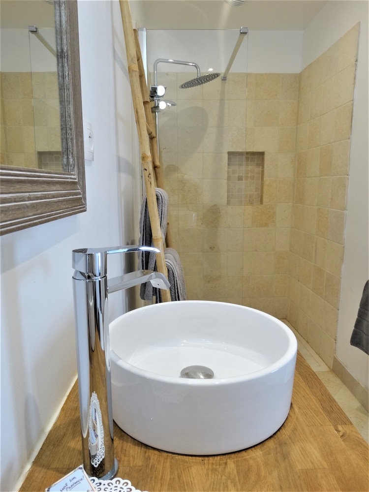 Deluxe Double Room (Hauts Galets) photo 2