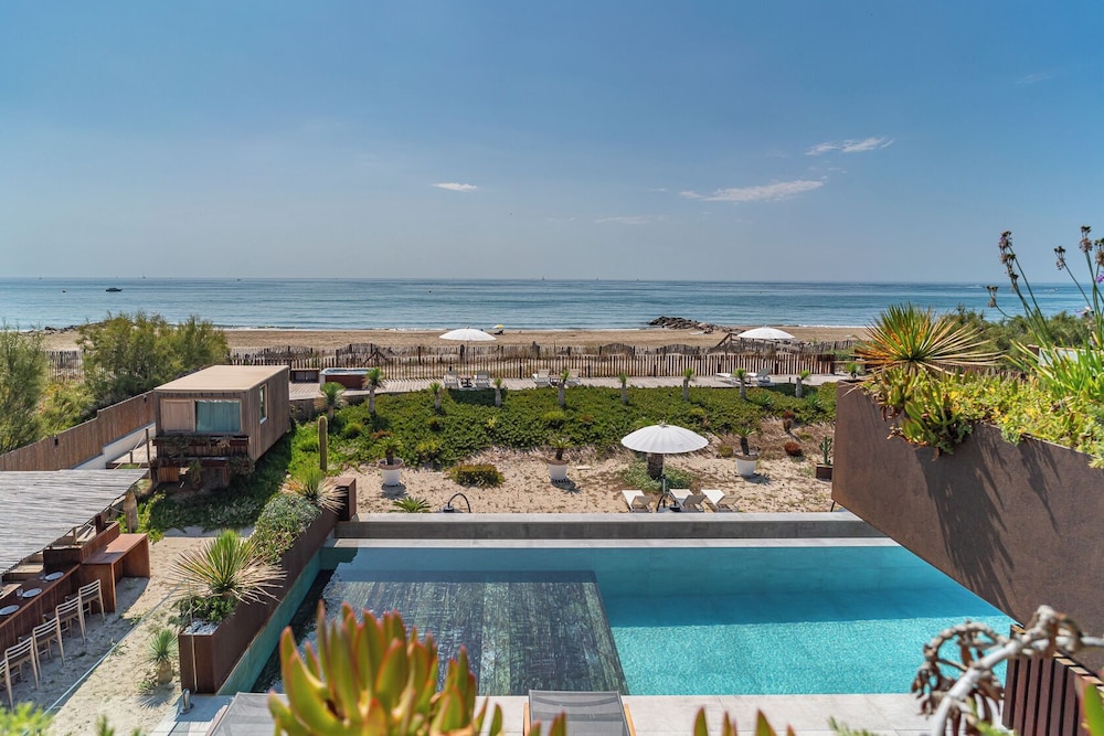 Standard Room, 1 Queen Bed, Sea View - Photo 35