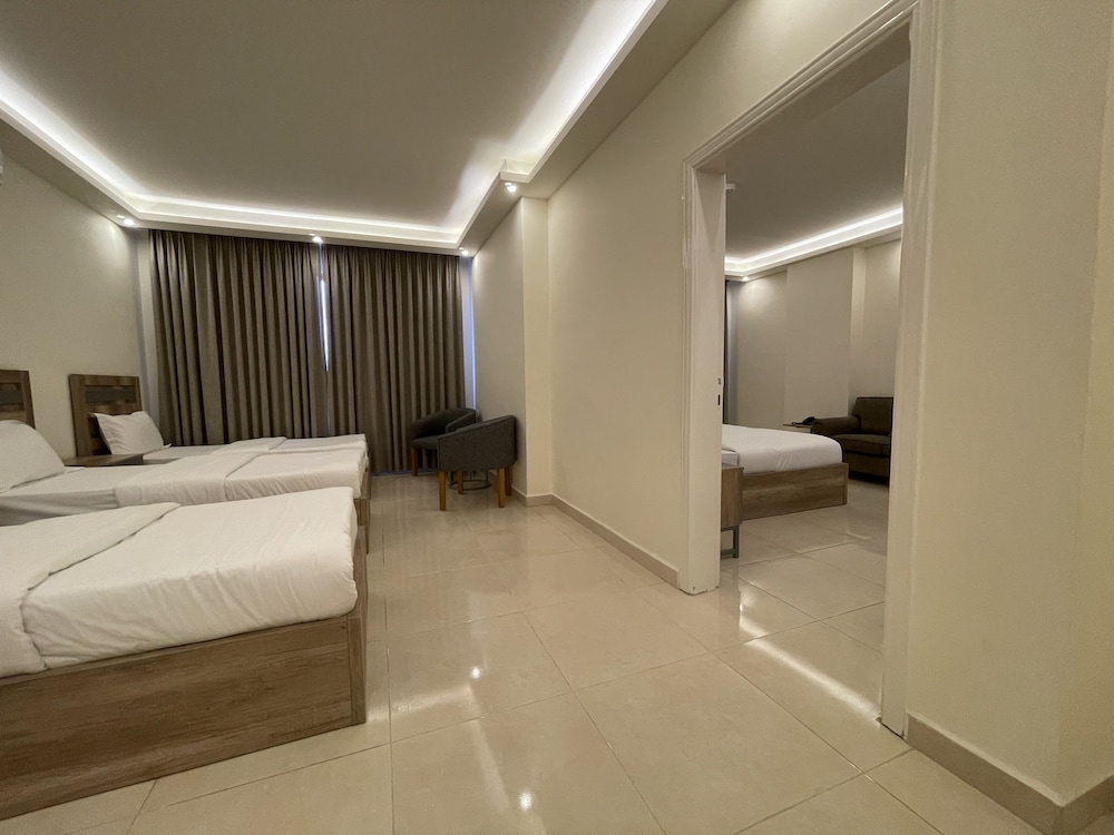 Family Suite, Multiple Beds, Sea View photo 2