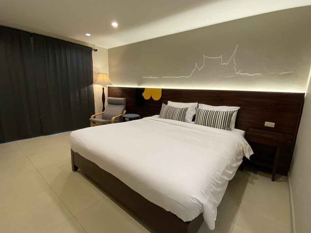 Deluxe Double Room photo 3