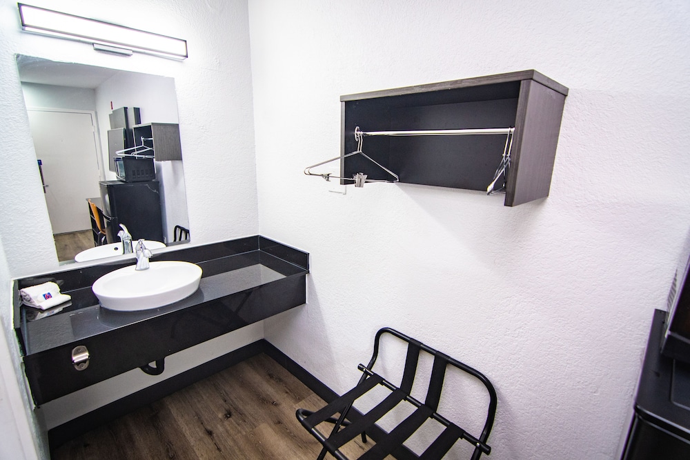 Premium Room, 1 Double Bed, Accessible, Non Smoking photo 2