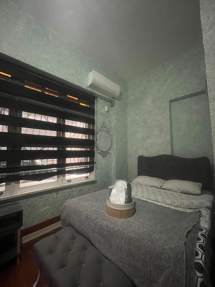 Standard Room photo 1